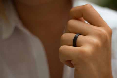Anillo de Fibra de Carbono mate (00101_4N)